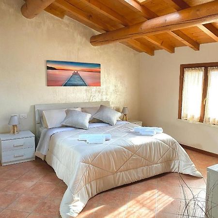 Apartamento Casa Vacanze Raggio Di Sole Valeggio sul Mincio Exterior foto