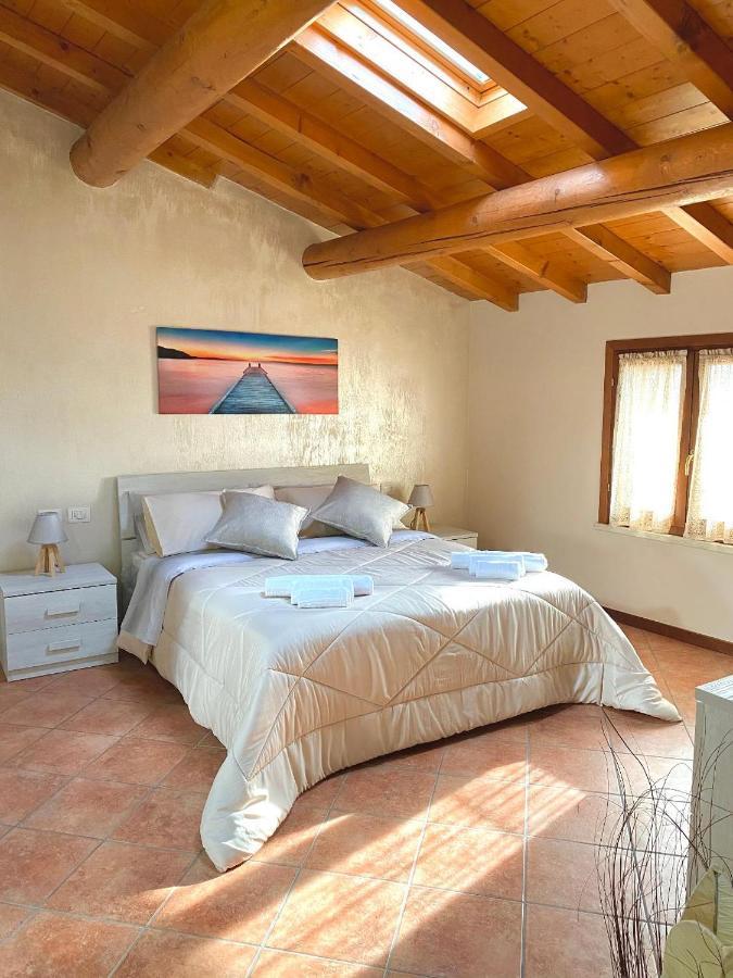 Apartamento Casa Vacanze Raggio Di Sole Valeggio sul Mincio Exterior foto